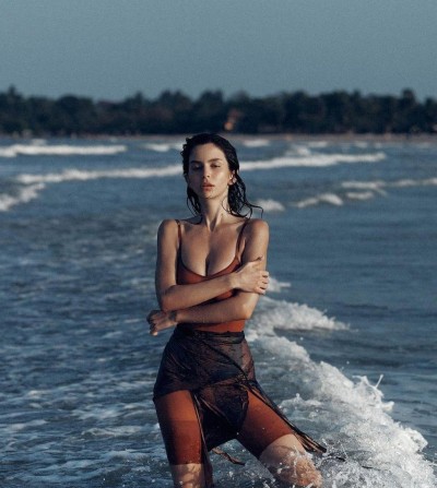 Иветта, Г. Лиски